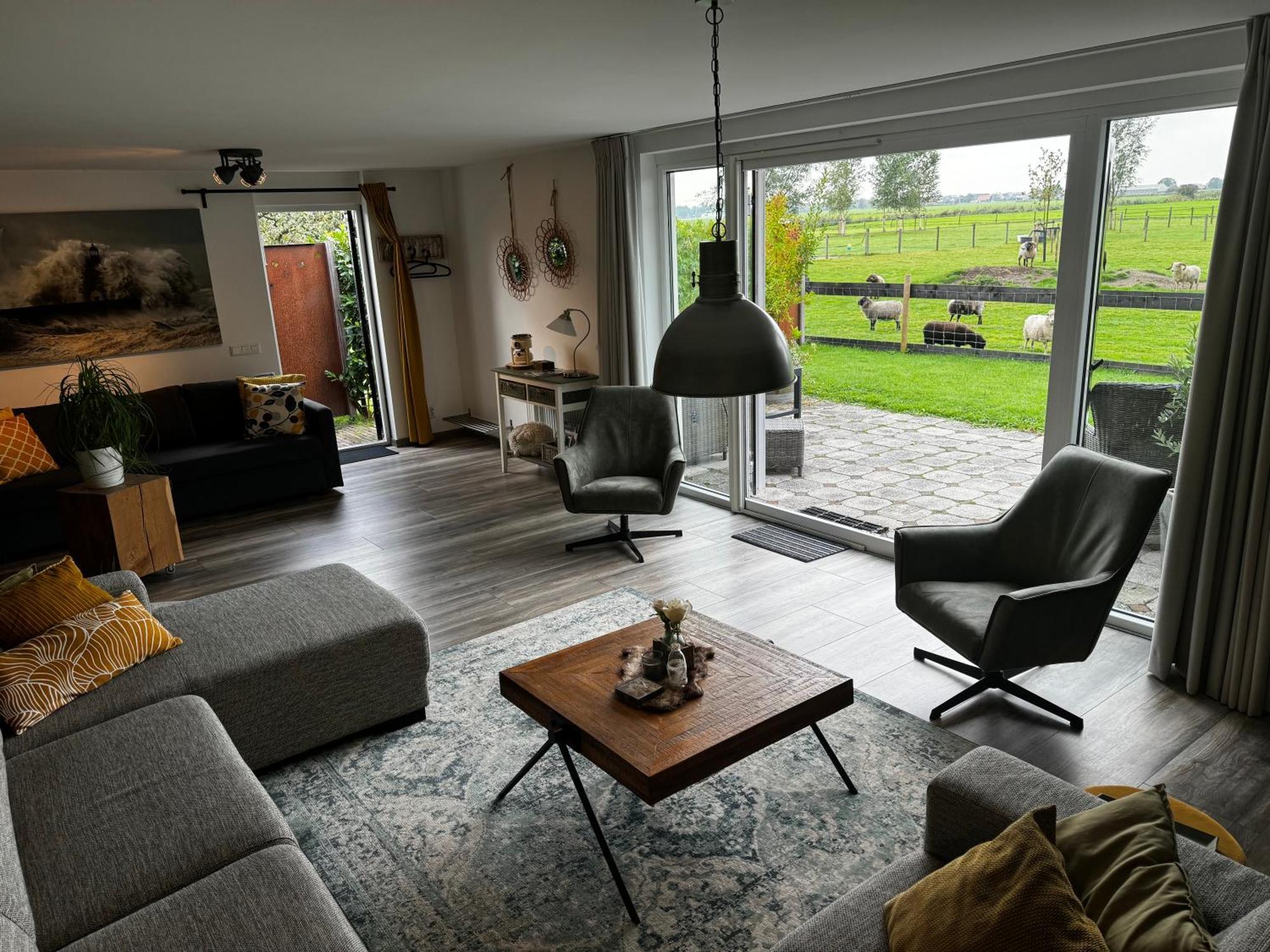 Vakantiewoning Le Garaazje 'S-Gravendeel Eksteriør bilde